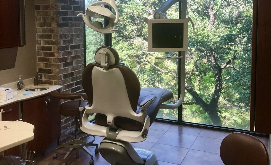 Modern dental treatment room